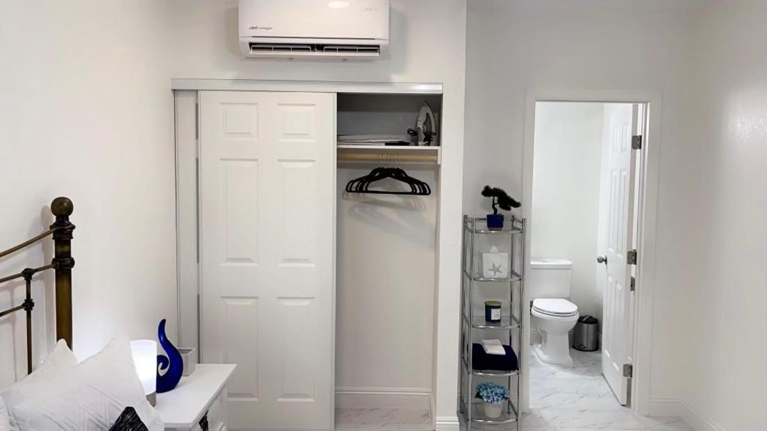 Guest House , 5 Min Away From Las Airport. 拉斯维加斯 外观 照片